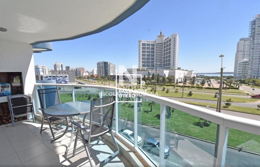 Apartamento en venta de 2 dormitorios en Punta