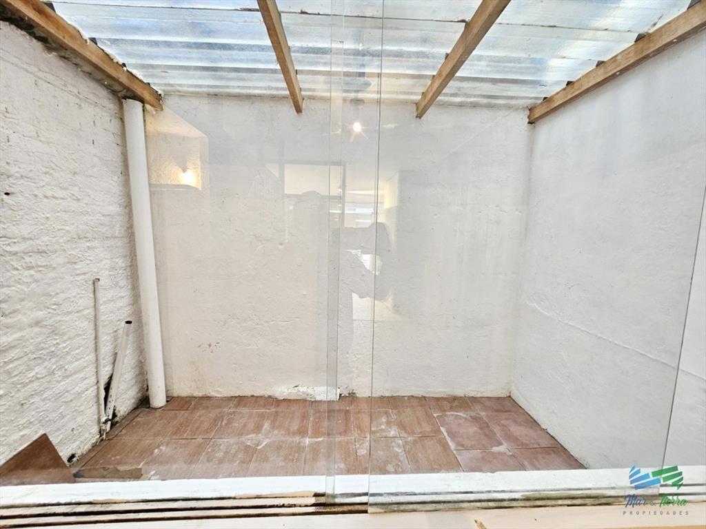 Local Comercial en Península: Alquiler Anual a