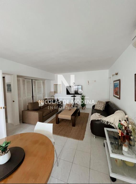 APARTAMENTO CON VISTA AL PUERTO 2 DORMITORIOS EN
