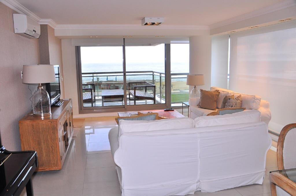 VENTA APARTAMENTO 4 DORMITORIO EDIFICIO IMPERIALE