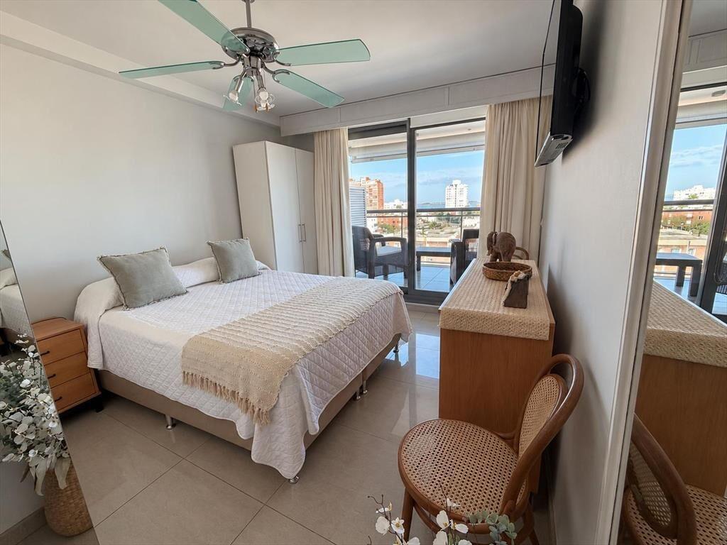 Apartamento de 1 dorm y 1/2 alquiler de temp Punta