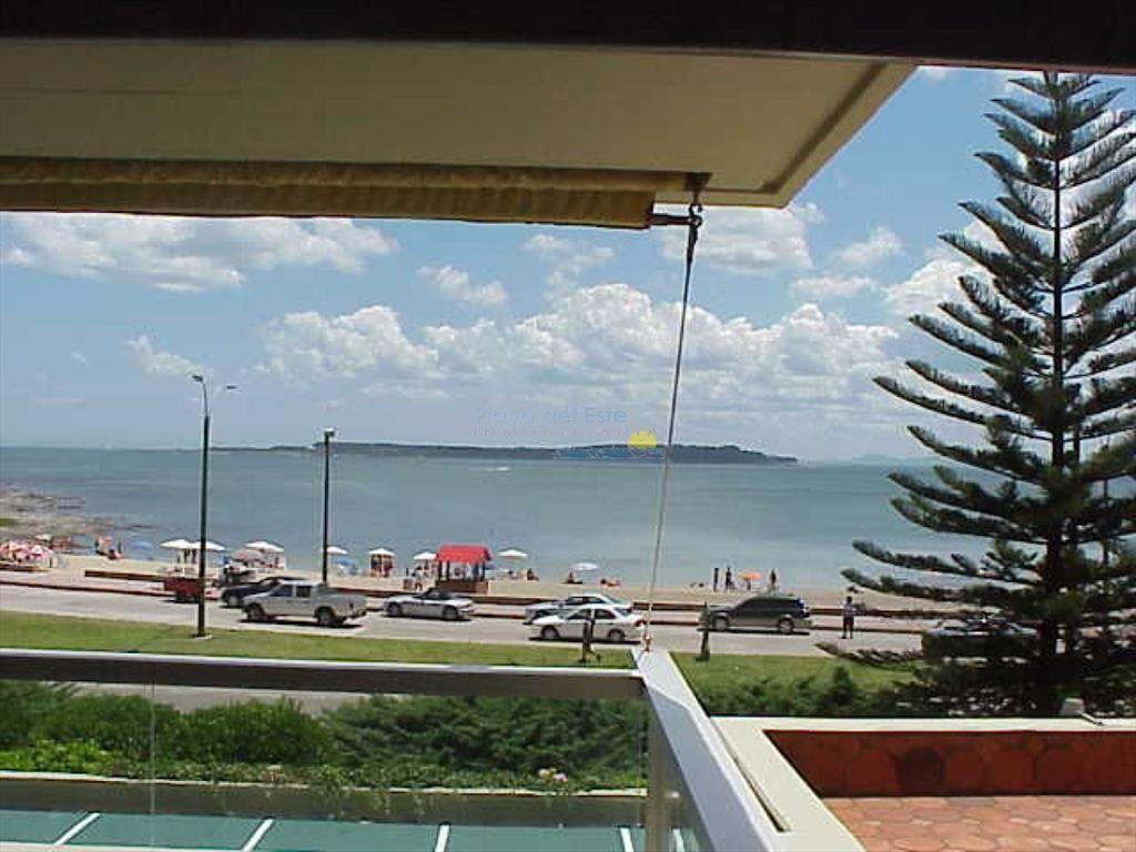 Apartamento de 3 dormitorio en Torre Malecon , ,