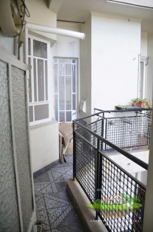 Se Alquila Espacioso Apartamento en Centro