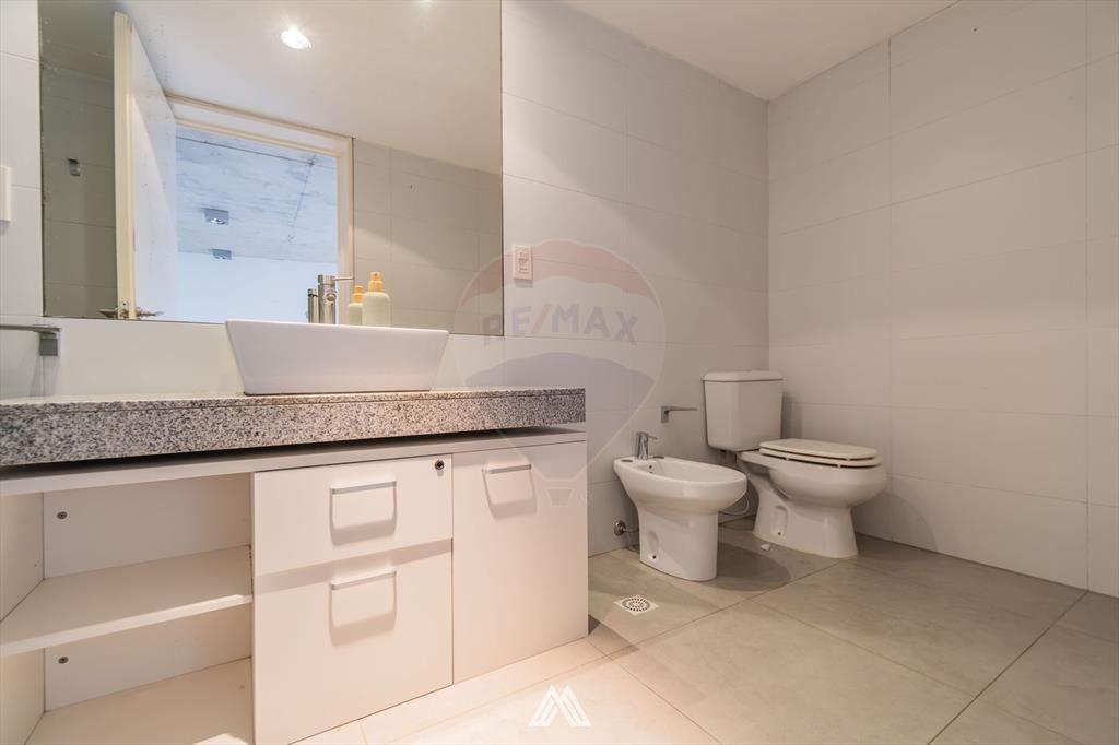 VENTA APARTAMENTO UN DORM 2 BAÑOS PARR. POCITOS