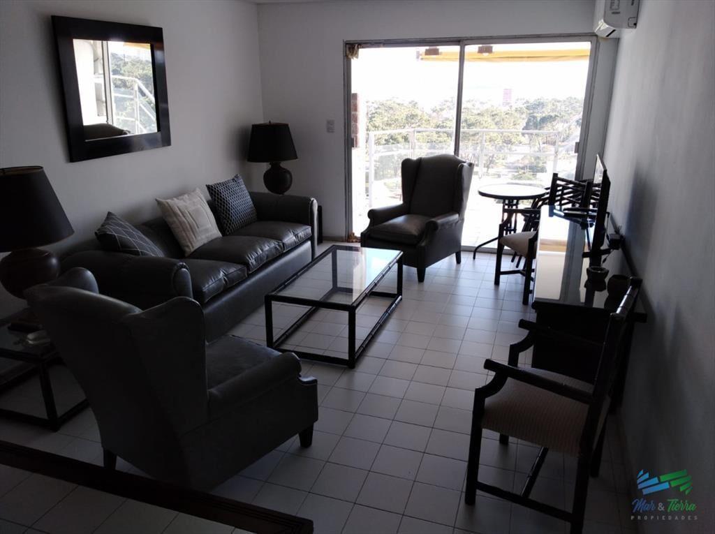 En venta apartamento 3 dormitorios en Roosevelt,