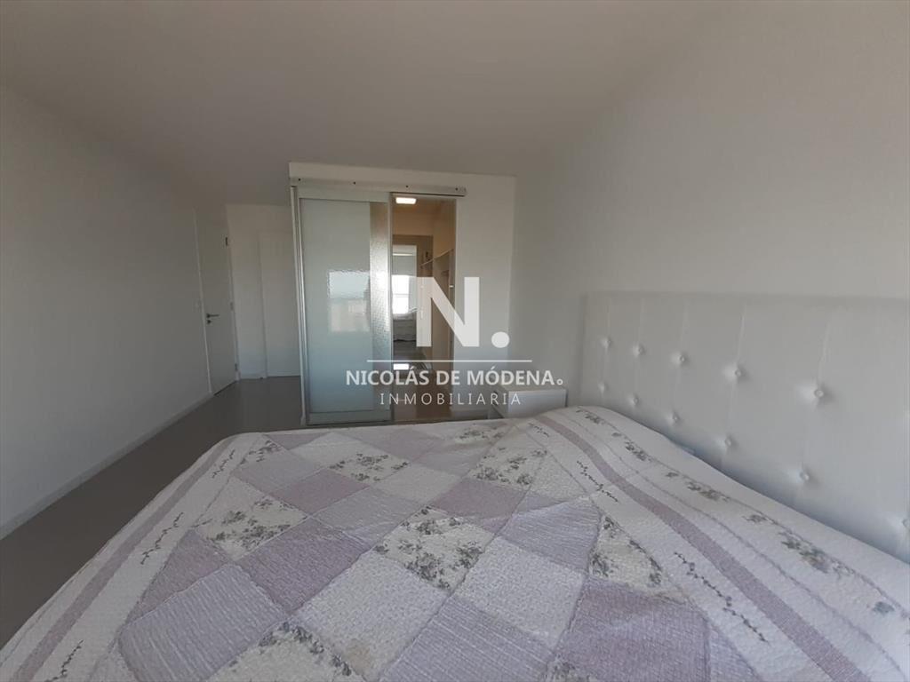 Departamento en venta en Torre de jerarquía a de