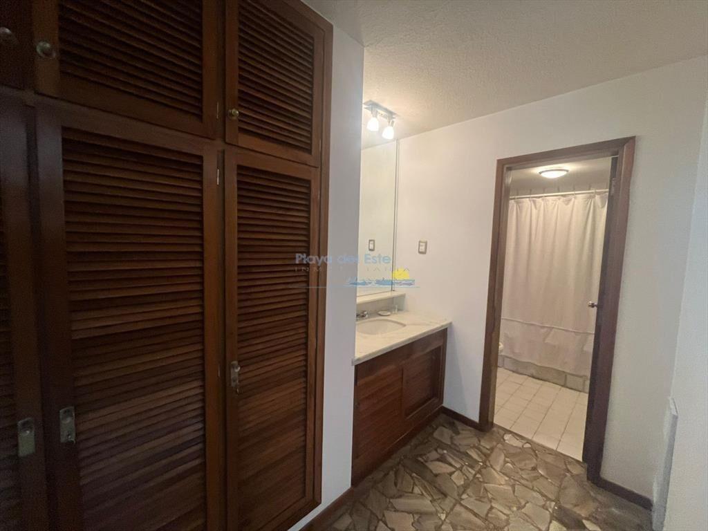 Apartamento de 3 dormitorio en Torre Malecon , ,