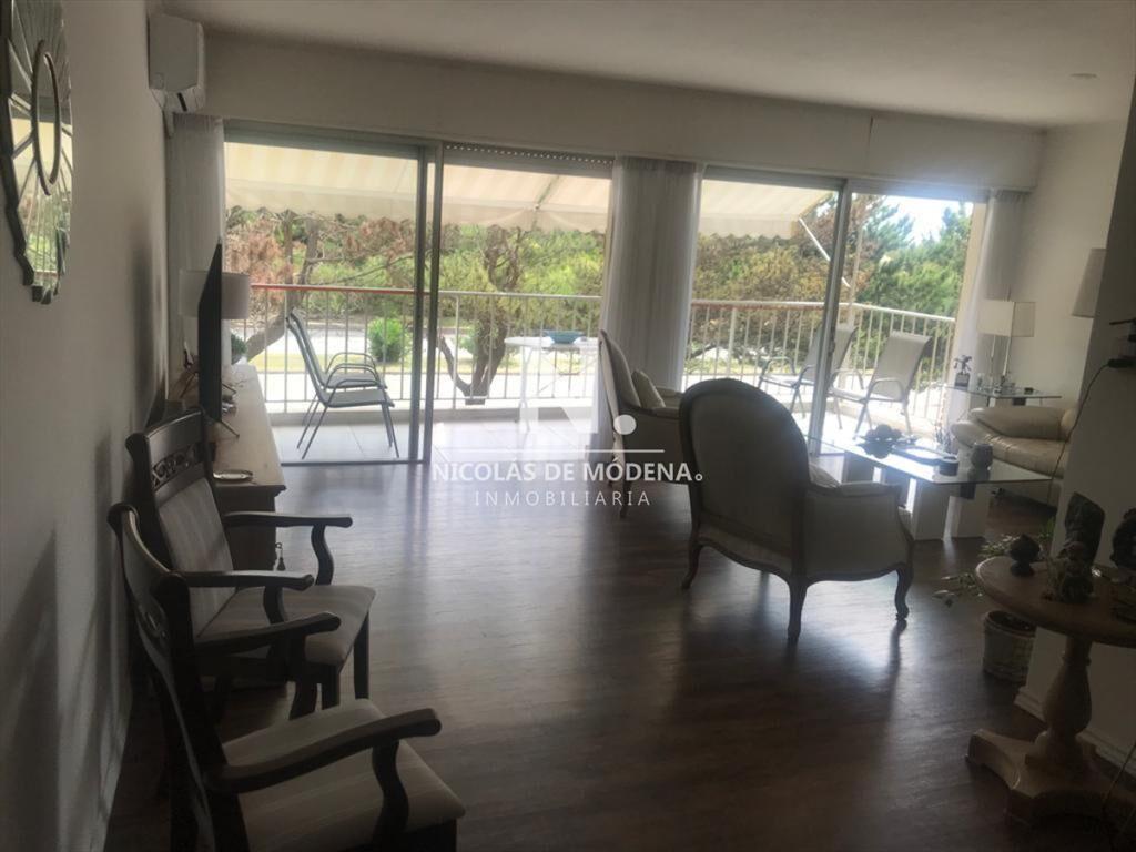 Apartamento en Punta del Este, Mansa
