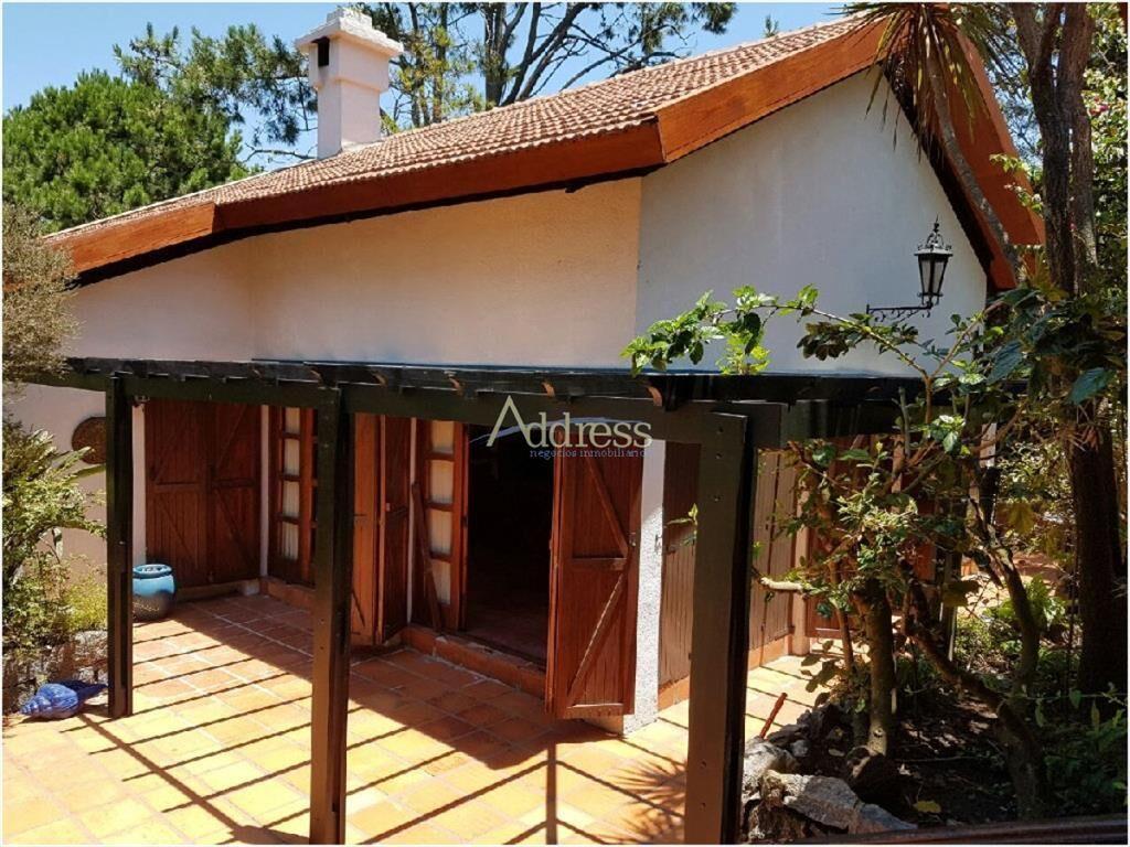 Casa en Pinares, 3 dormitorios *