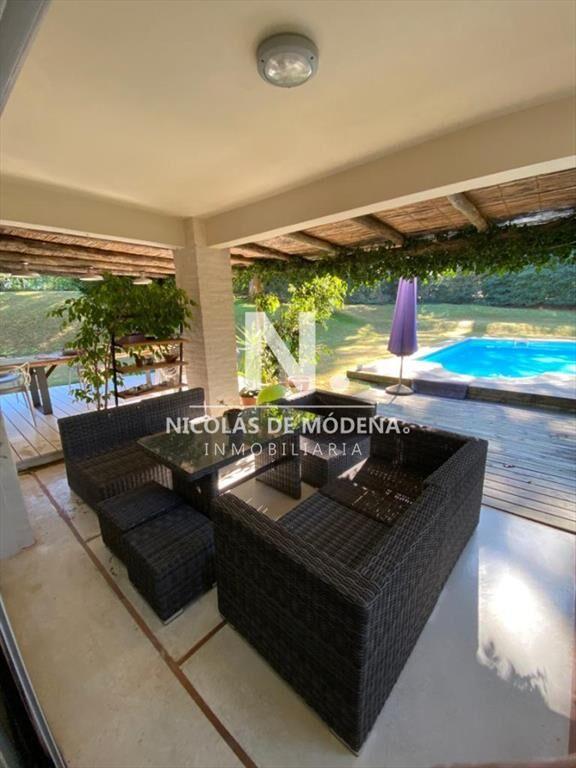 Hermosa casa en excelente zona.
