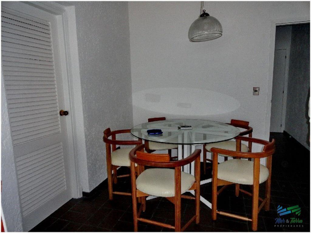 Apartamento en Brava, 2 dormitorios *