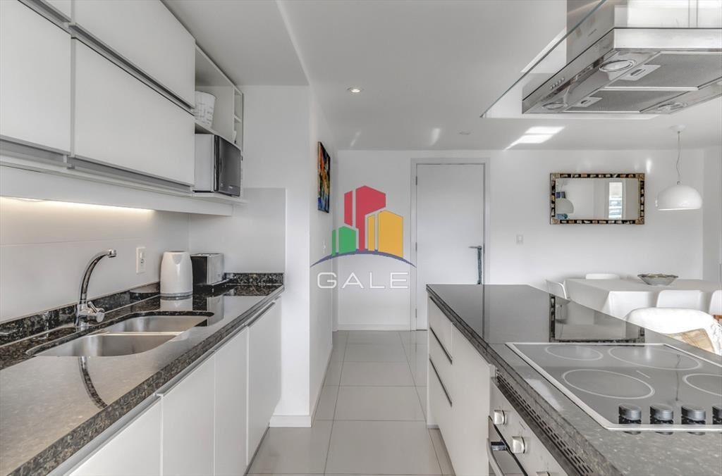 APARTAMENTO EN PUNTA DEL ESTE