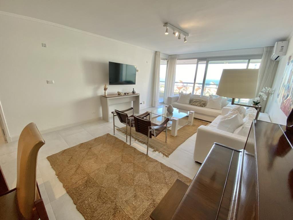 APARTAMENTO EN VENTA DE 3 DORMITORIOS EDIFICIO I