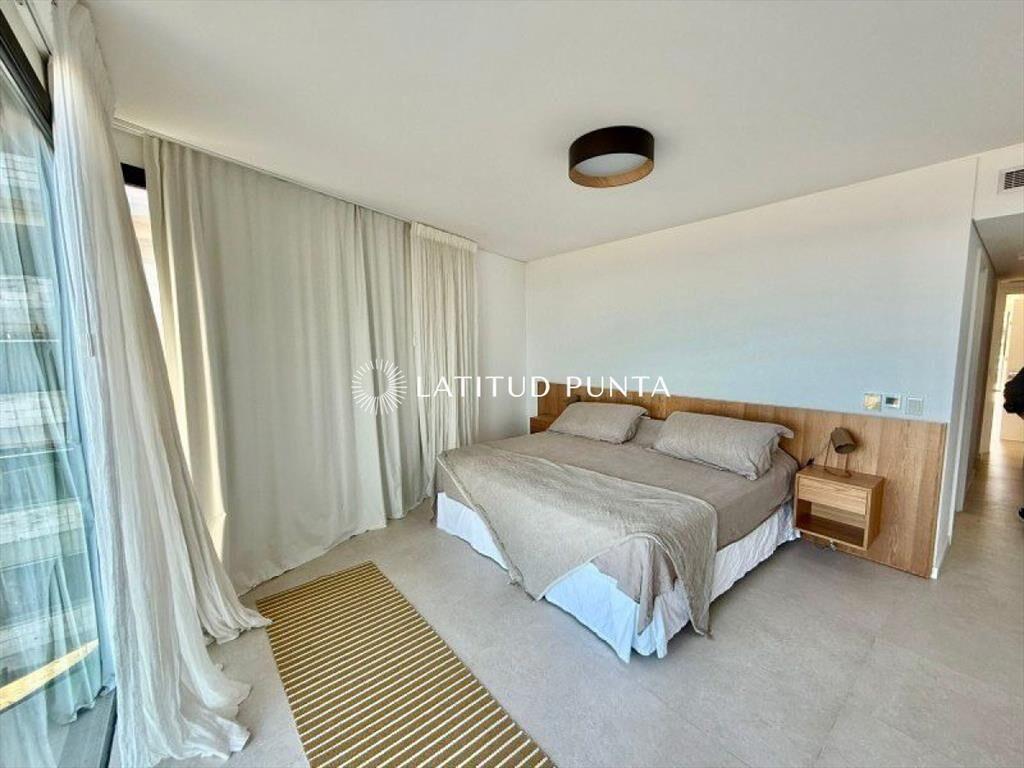 Apartamento 3 dormitorios en suite. Aldeana