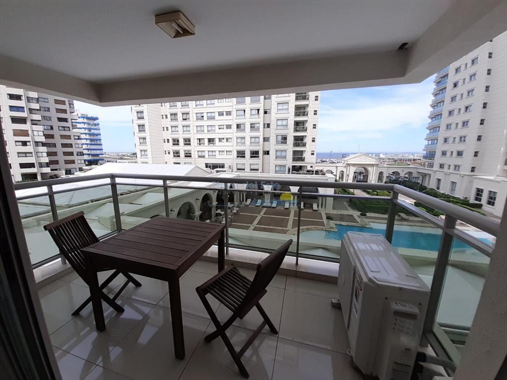 Apartamento de 2 dormitorios en Torre Imperiale ,