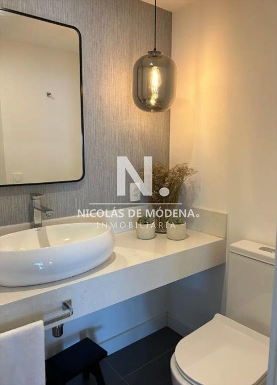 Vende apartamento Penthouse de 3 dormitorios con
