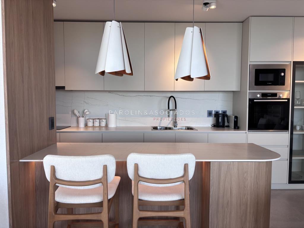 EXCLUSIVO APARTAMENTO EN VENTA DE 3 DORMITORIOS