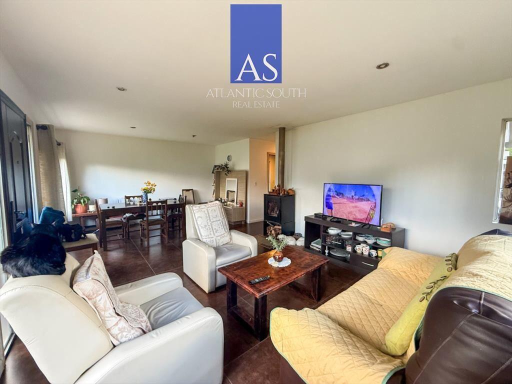 VENTA CASA 3 DORMITORIOS + LOFT 2 SUITES JARDINES