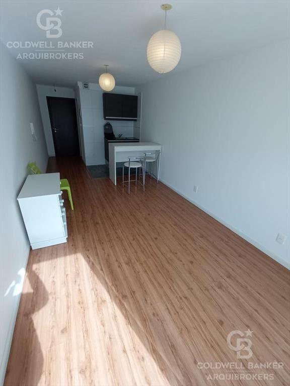 Apartamento monoambiente en venta en Pocitos con patio con