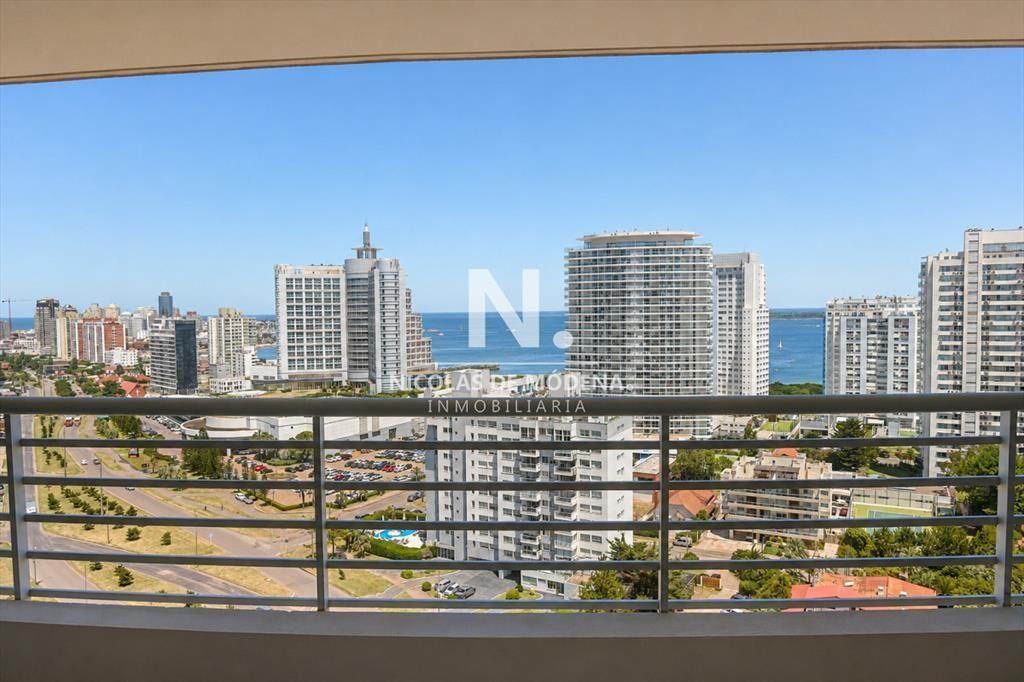 En venta apartamento de 2 dormitorios en Mansa,