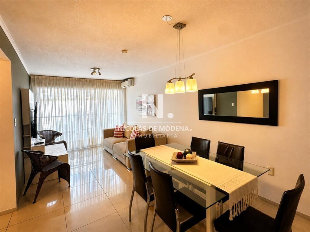 Moderno apartamento en Aidy Grill, Punta del