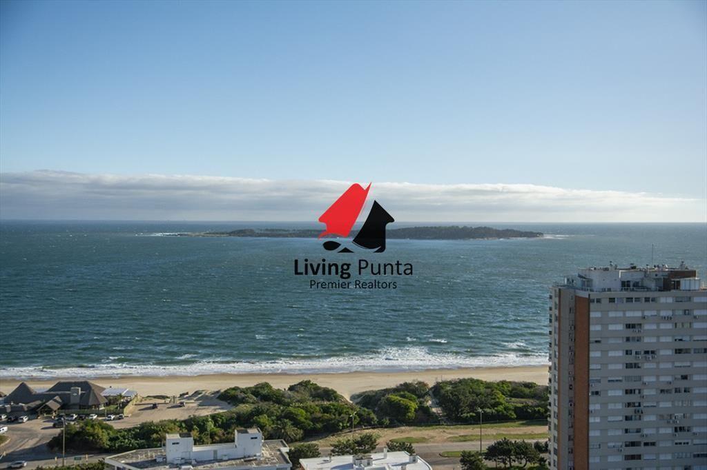 Oportunidad en playa mansa, finamente decorado.