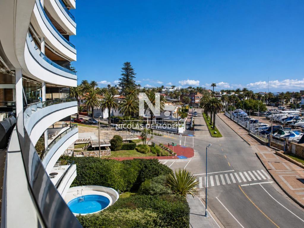 Espectcular departamento en venta frente al 3