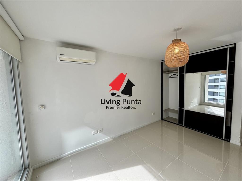 Venta de apartamento en Icon Brava Tower · Punta del Este.