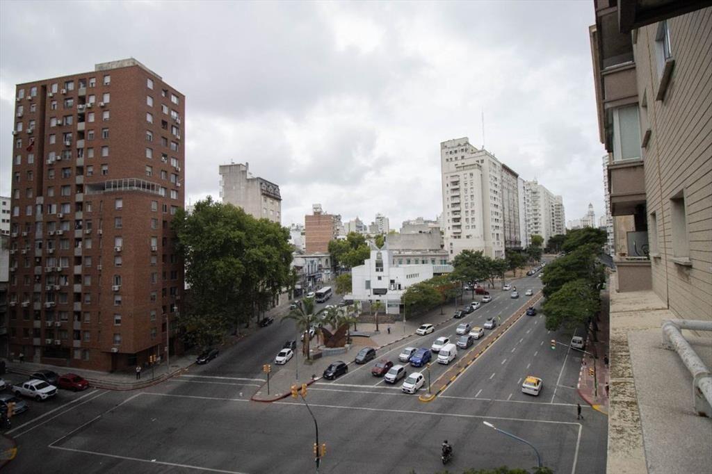 VENTA APARTAMENTO 2 DORMITORIOS CENTRO