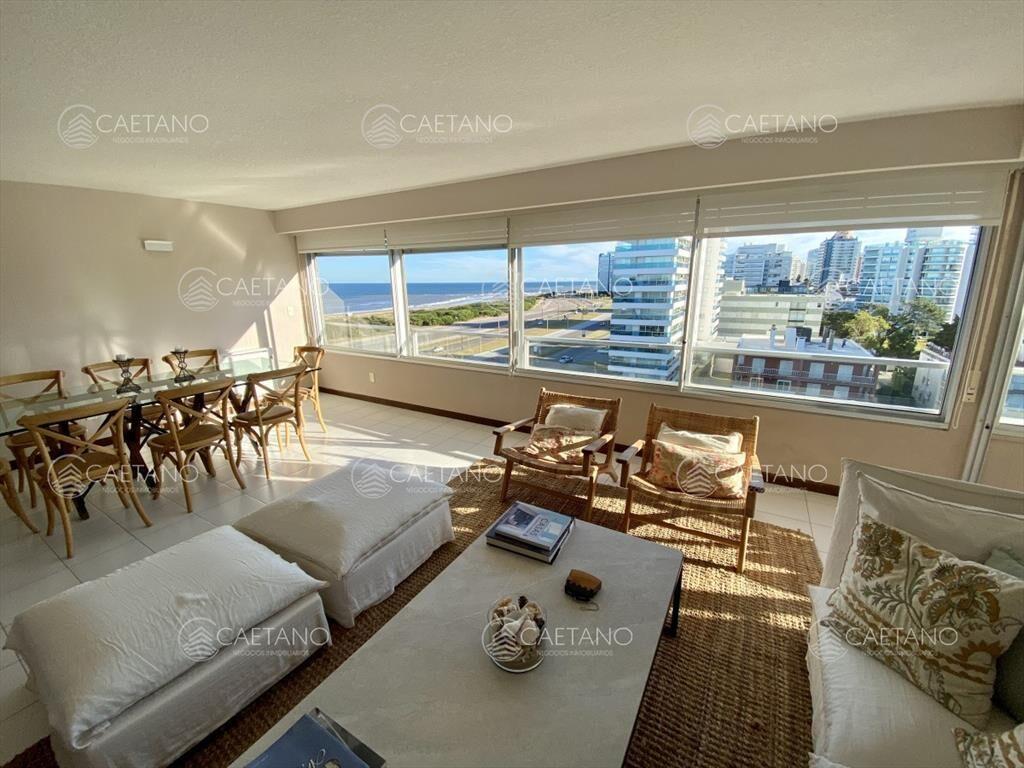 Venta apartamento 3 dormitorios Tiburón II Brava