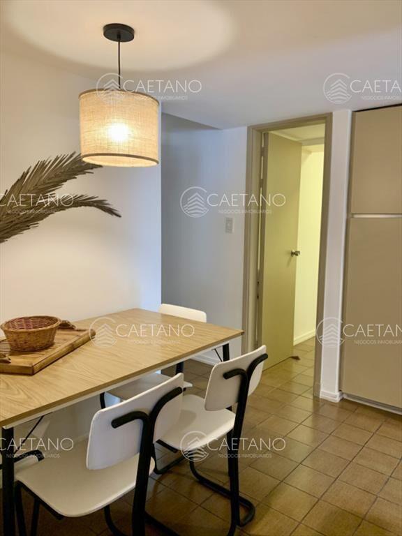En venta apartamento de 2 mas dep. en Península,