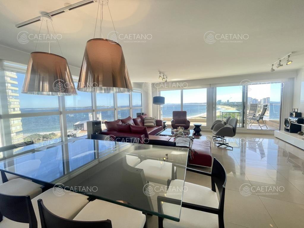 Venta Departamento - 3 dormitorios + servicio - -