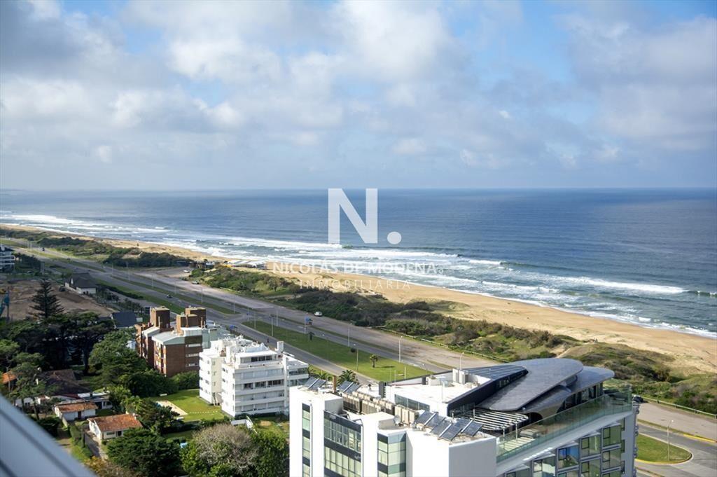 Apartamento en venta, piso alto de Look Brava,