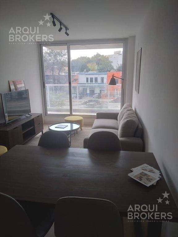 Apartamento de 2 dormitorios en venta en  Tres Cruces
