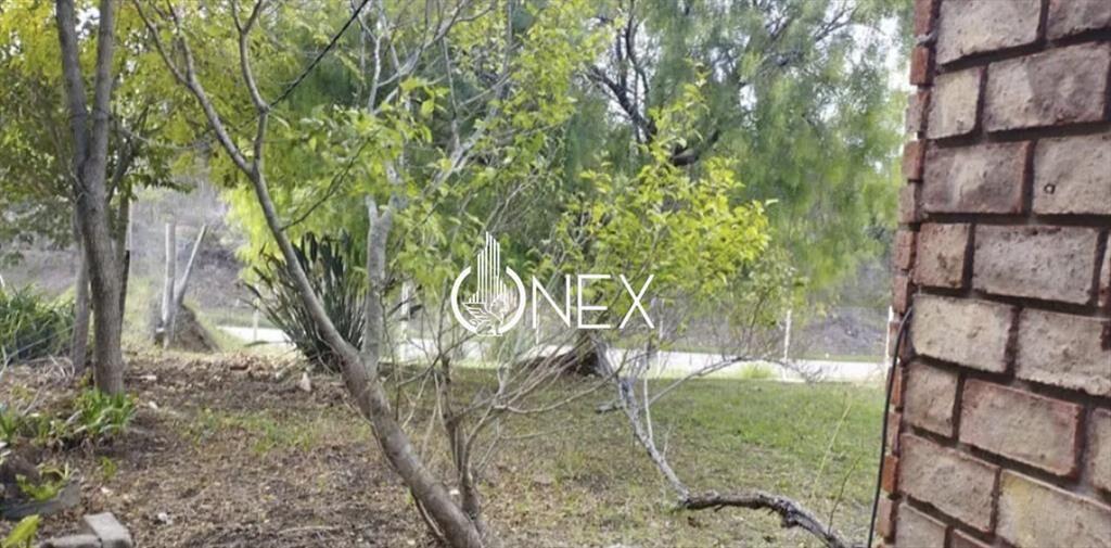 Se vende 2 casas en Pajas Blancas, Montevideo.