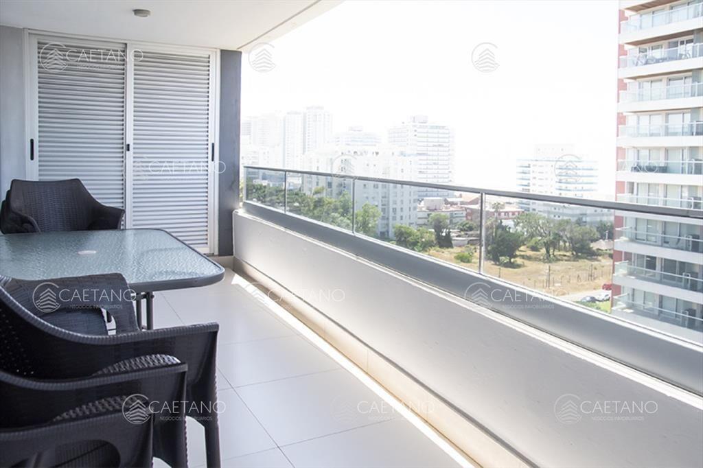 Venta apartamento 2 dormitorios playa brava Punta