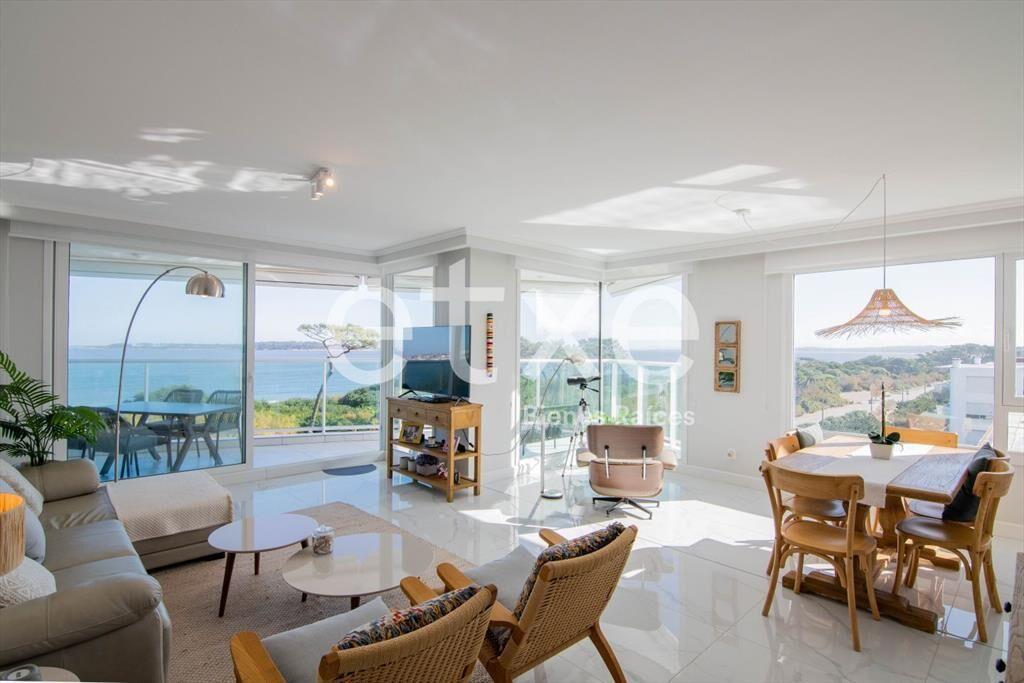Exclusivo Apartamento Venta Primera linea Playa Mansa...