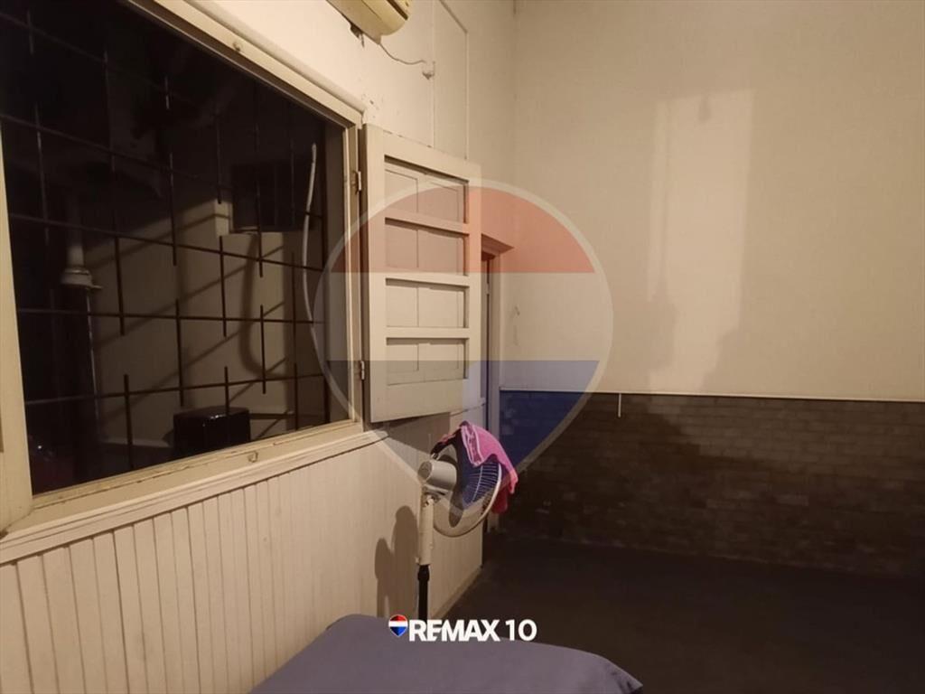 CASA EN EXELENTE PUNTO DE LA CIUDAD