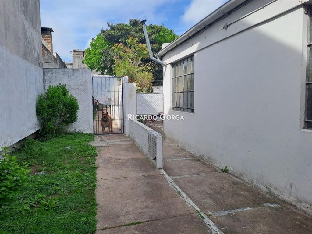 Venta de PU casa + apto todo una planta prox. a Shopping...