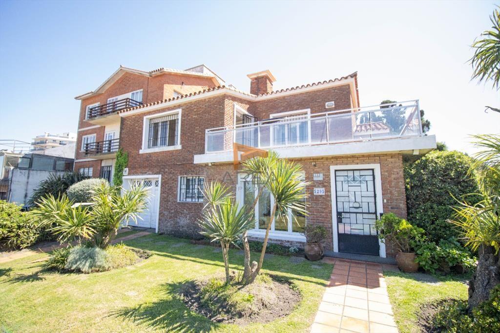 Con el mar a sus Pies..Venta/Casa/Punta Gorda
