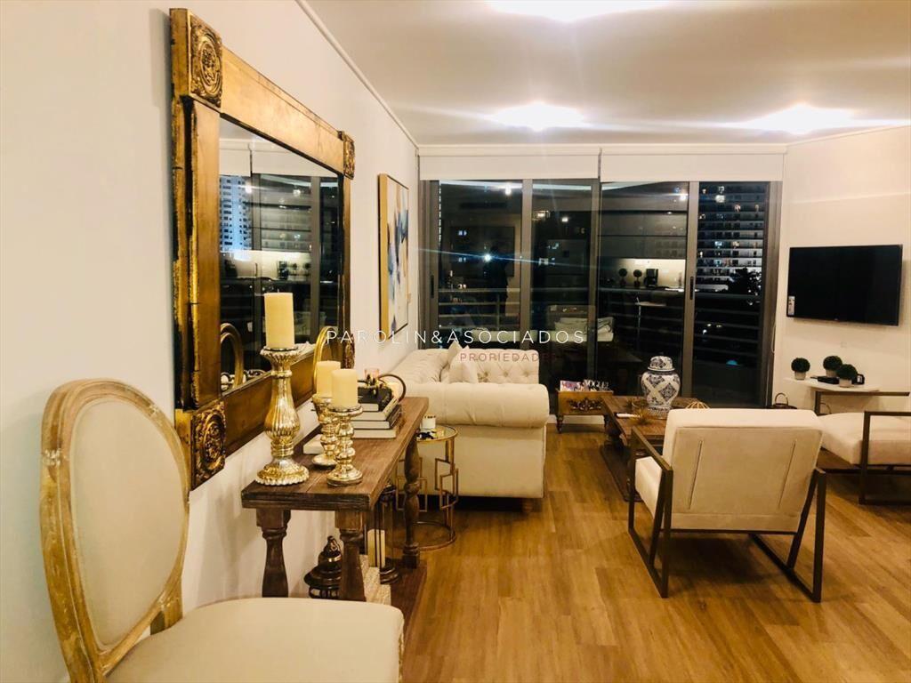 Apartamento en venta de 2 dormitorios en torre