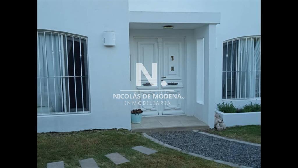 Gran oportunidad de casa en excelente zona
