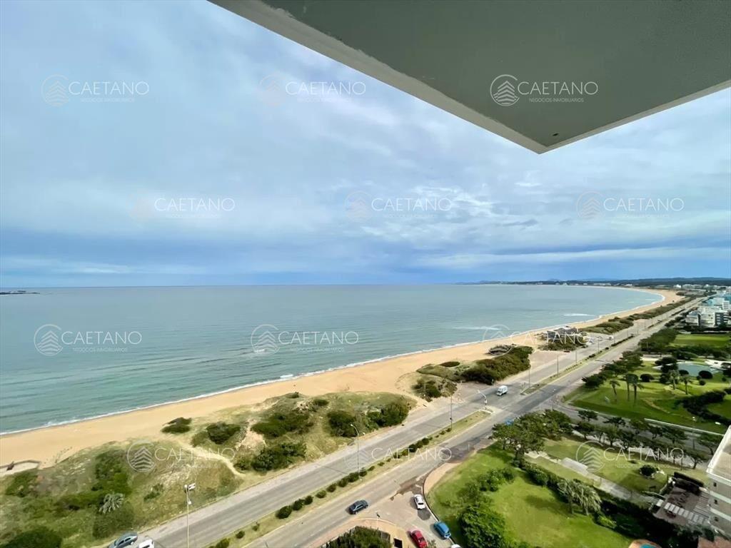 Departamento en venta frente al mar, Torre Punta
