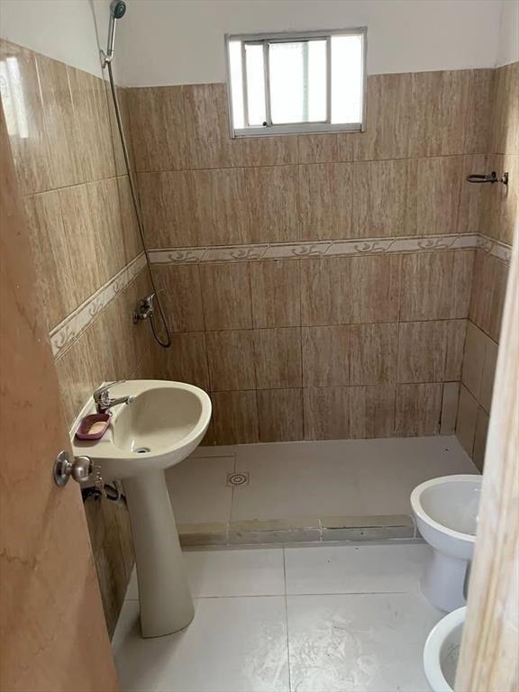 Alquiler Casa 3 dormitorios con amplio patio y sin gastos c