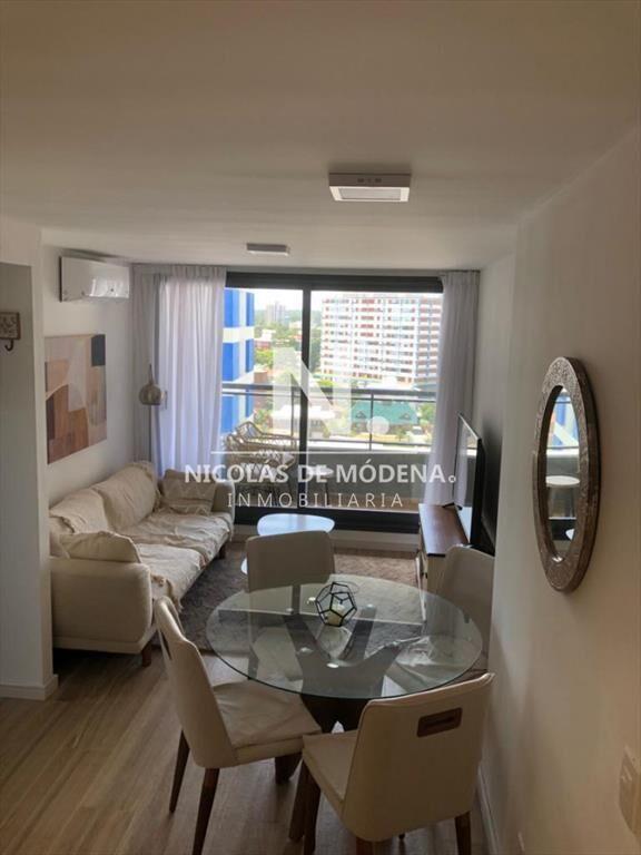 En venta, apartamento comodo de 2 dormitorios, en