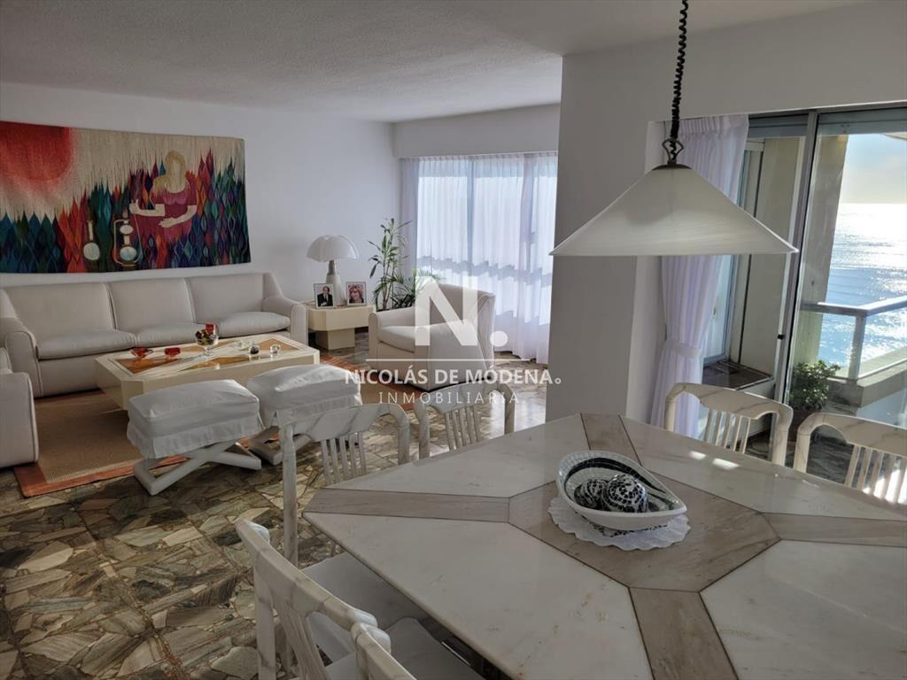 Departamento de 3 dormitorios en alquiler, Punta
