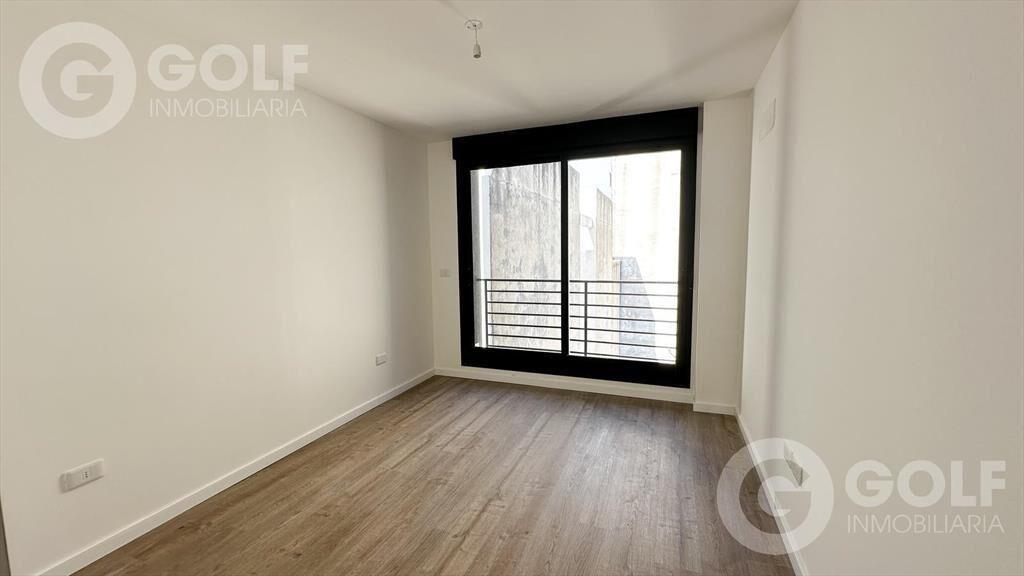 Venta de apartamento de 1 dormitorio con amplia terraza en