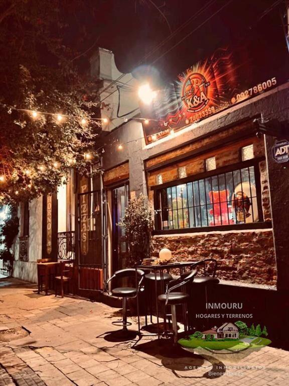 Venta de llave comercial en Tres Cruces