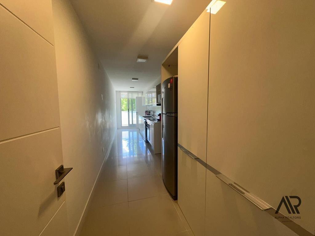Apartamento en alquiler temporario c/ cochera en Pinares