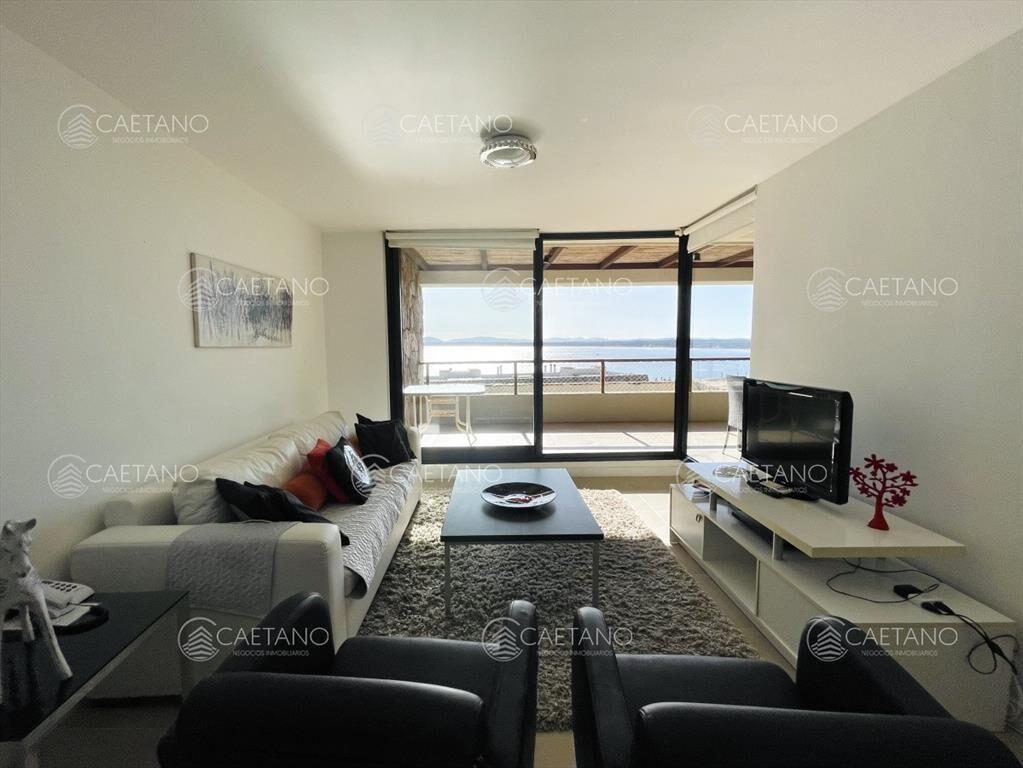 Venta apartamento 2 dormitorios. Punta Ballena,